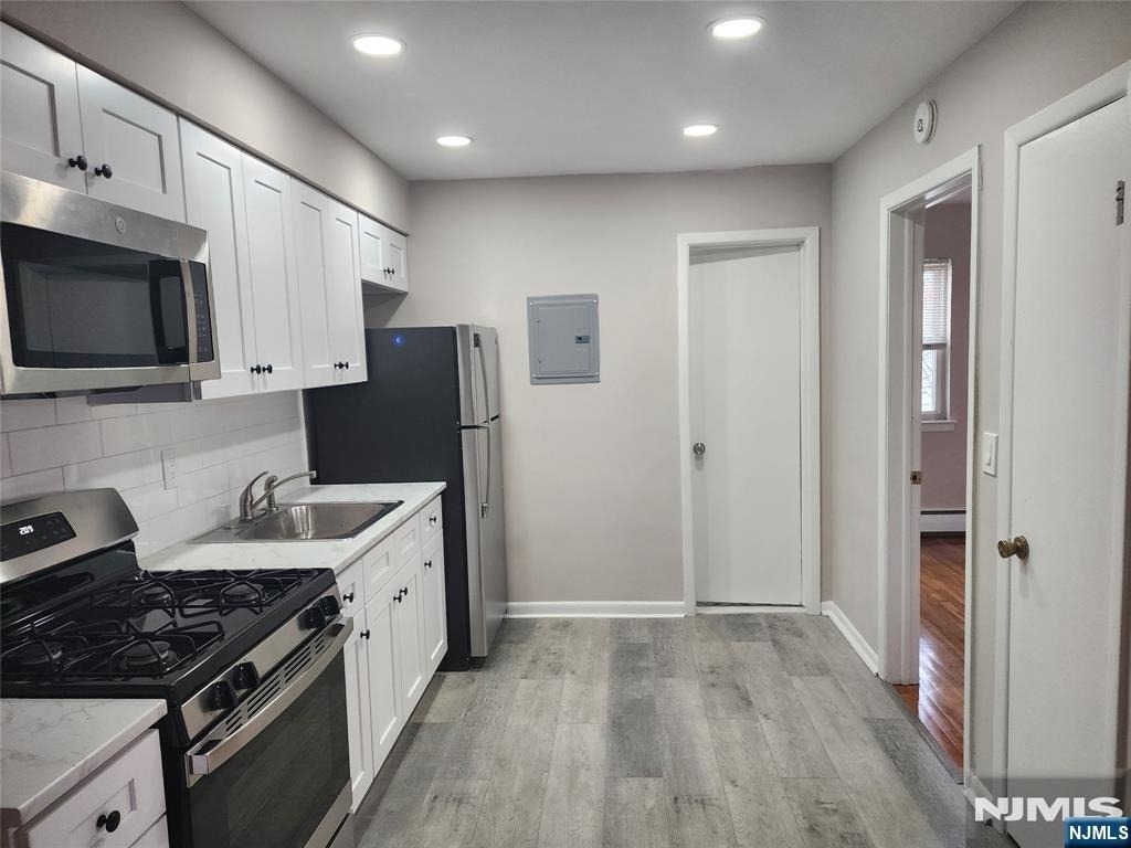 65 E Main - Photo 3