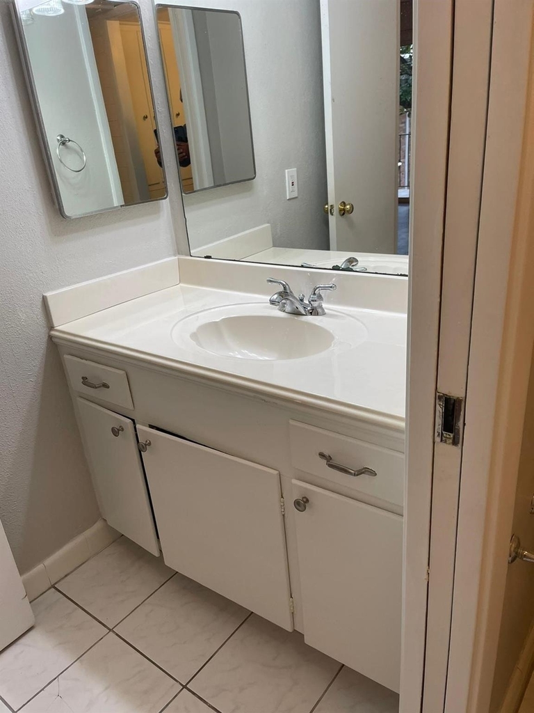 2822 Briarhurst Drive - Photo 12