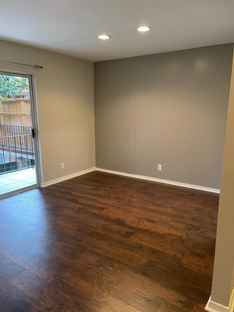 2822 Briarhurst Drive - Photo 5