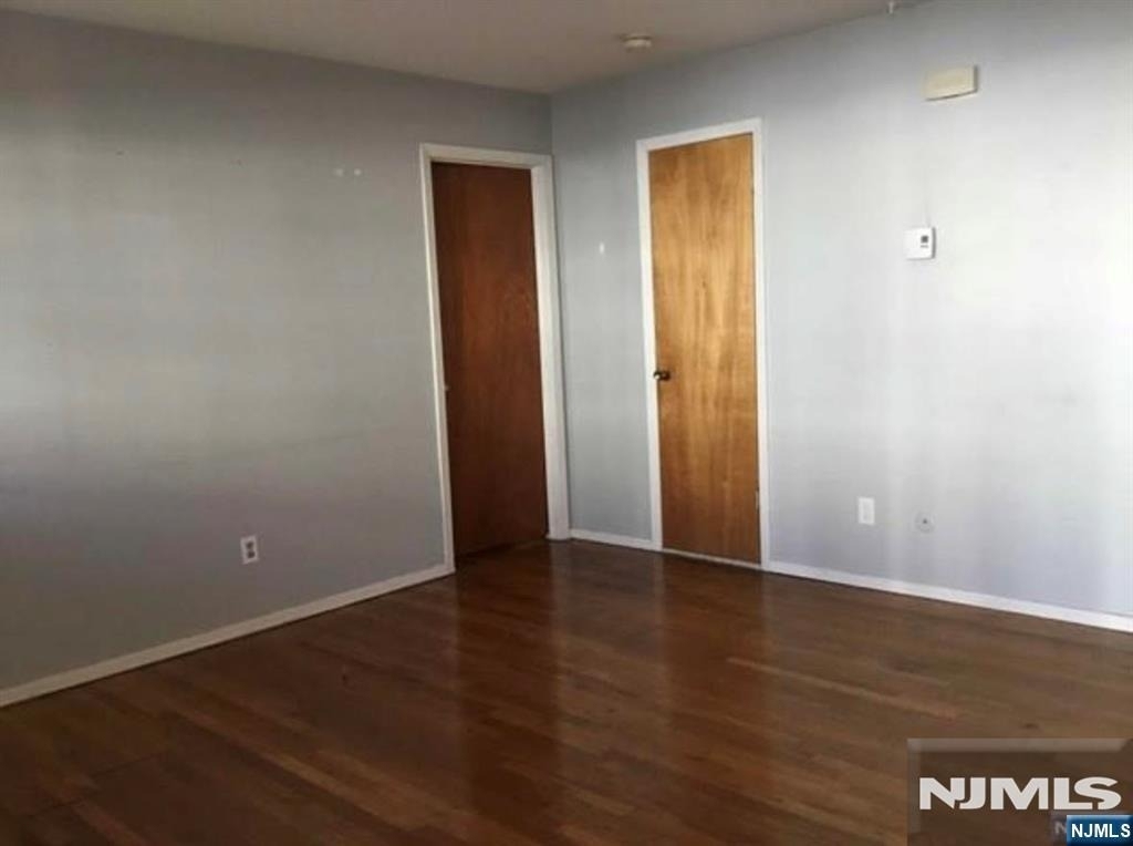 320 Elm - Photo 3