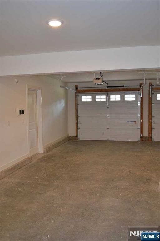 273 Broadway - Photo 17