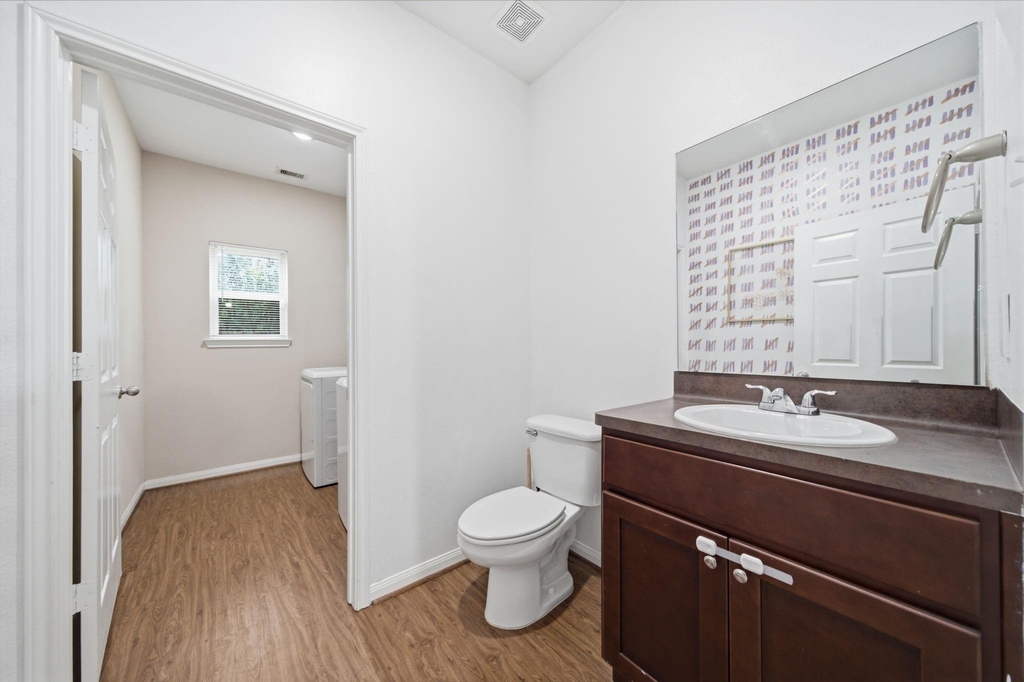 4528 Mayflower Street - Photo 10