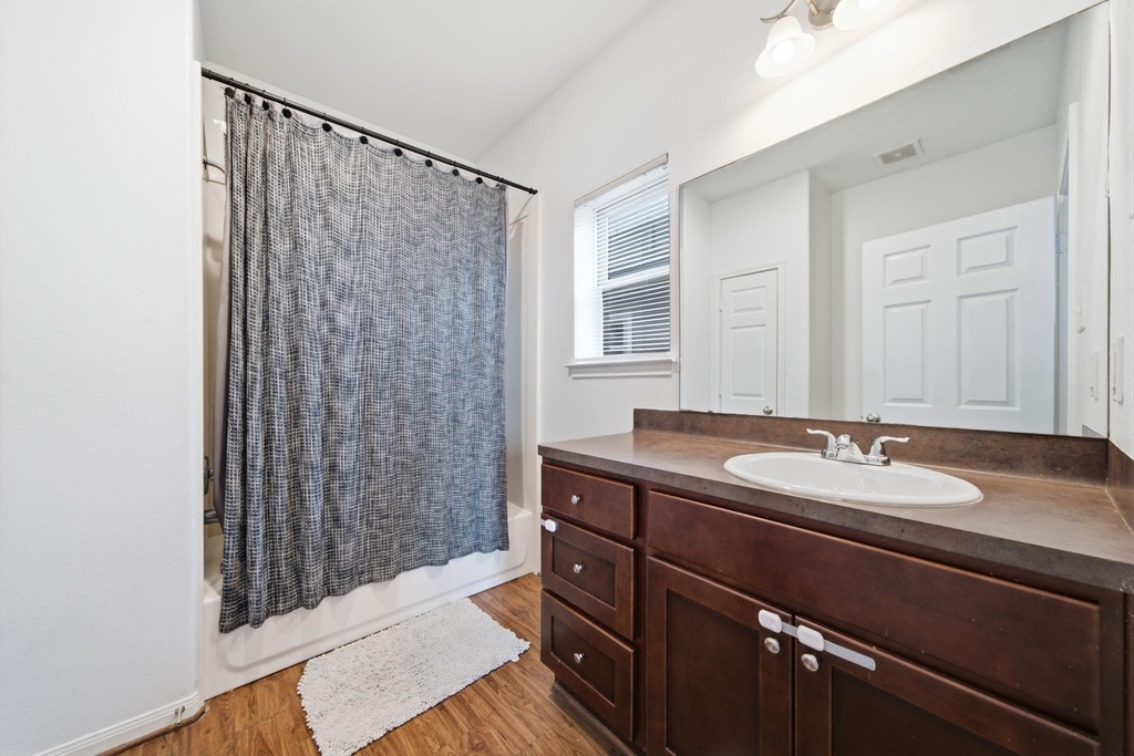 4528 Mayflower Street - Photo 14