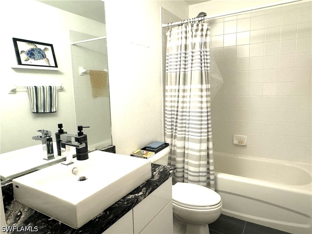 7790 Woodbrook Circle - Photo 5