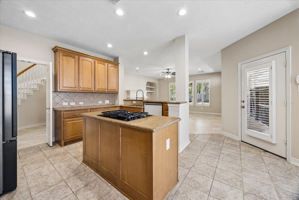 5923 Serrano Terrace Lane - Photo 10