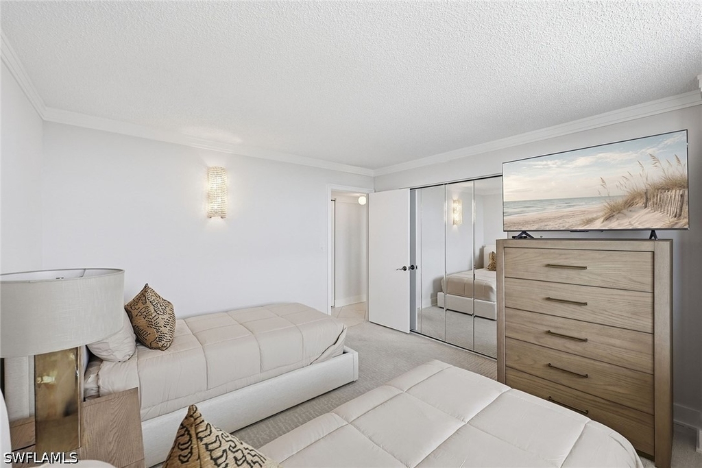 320 Seaview Court - Photo 22