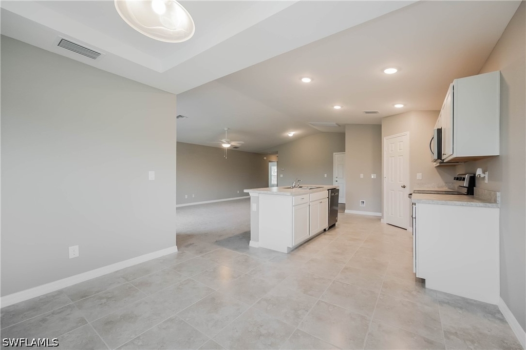 3114 70th Street W - Photo 5