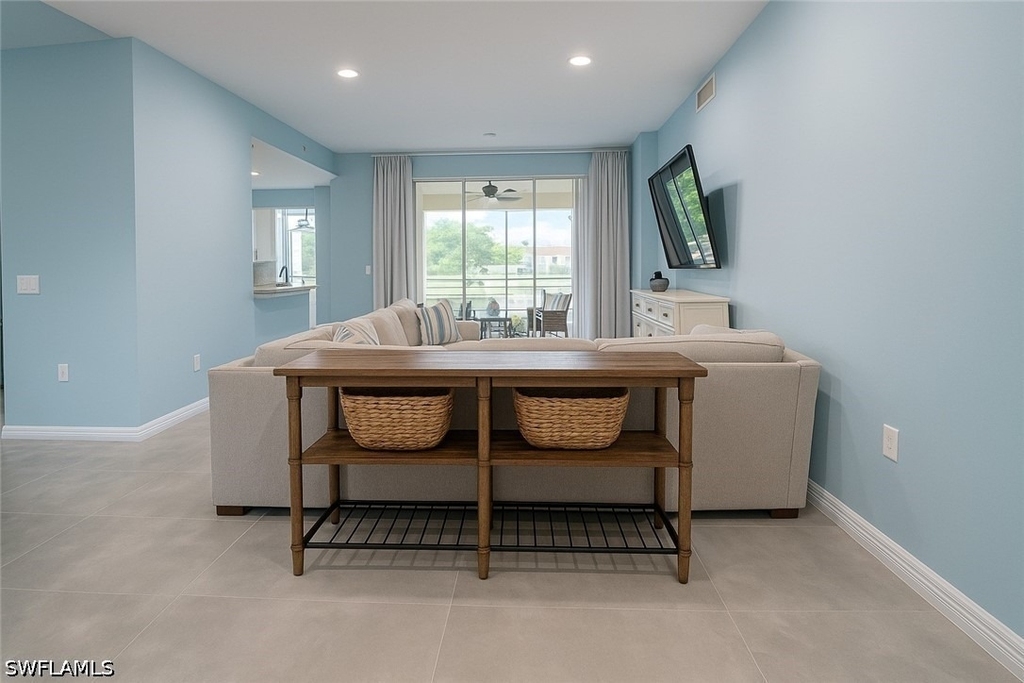 1320 Henley Street - Photo 2
