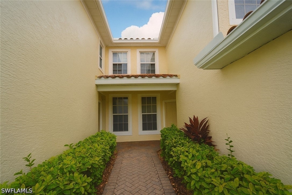 1320 Henley Street - Photo 32