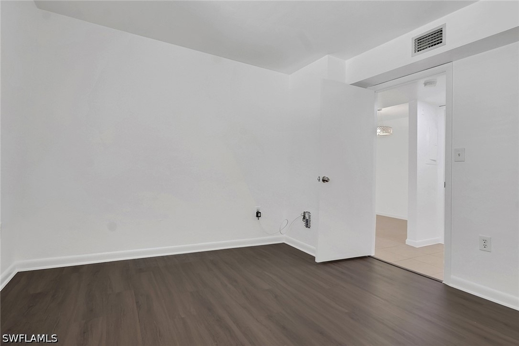 3180 Seasons Way - Photo 23