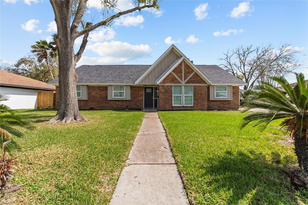 1310 El Dorado Boulevard - Photo 0