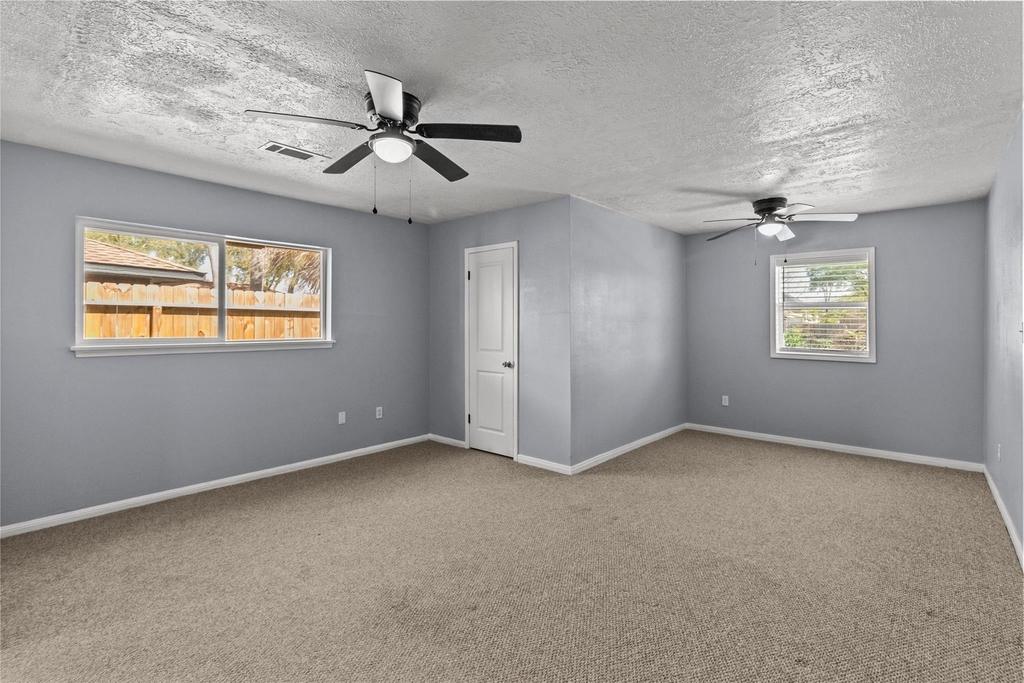 1310 El Dorado Boulevard - Photo 11