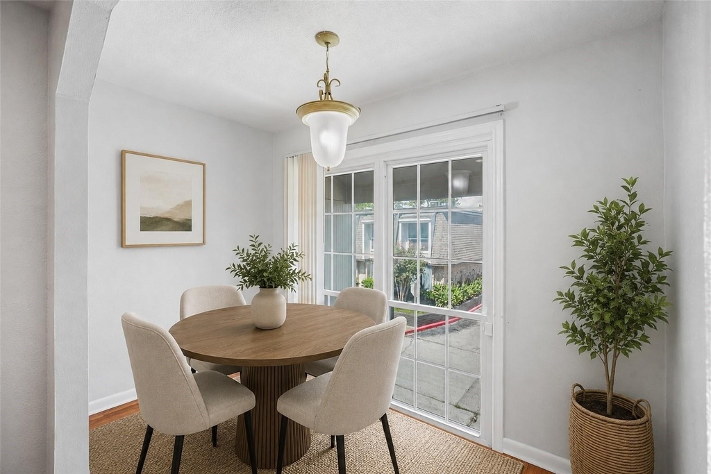 12633 Memorial Drive - Photo 2