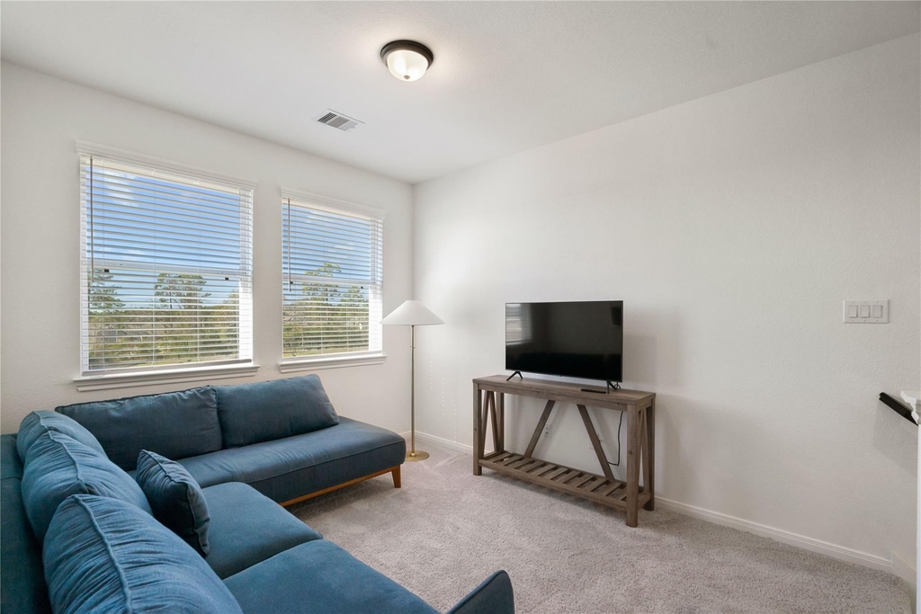 648 Silver Pear Court - Photo 8