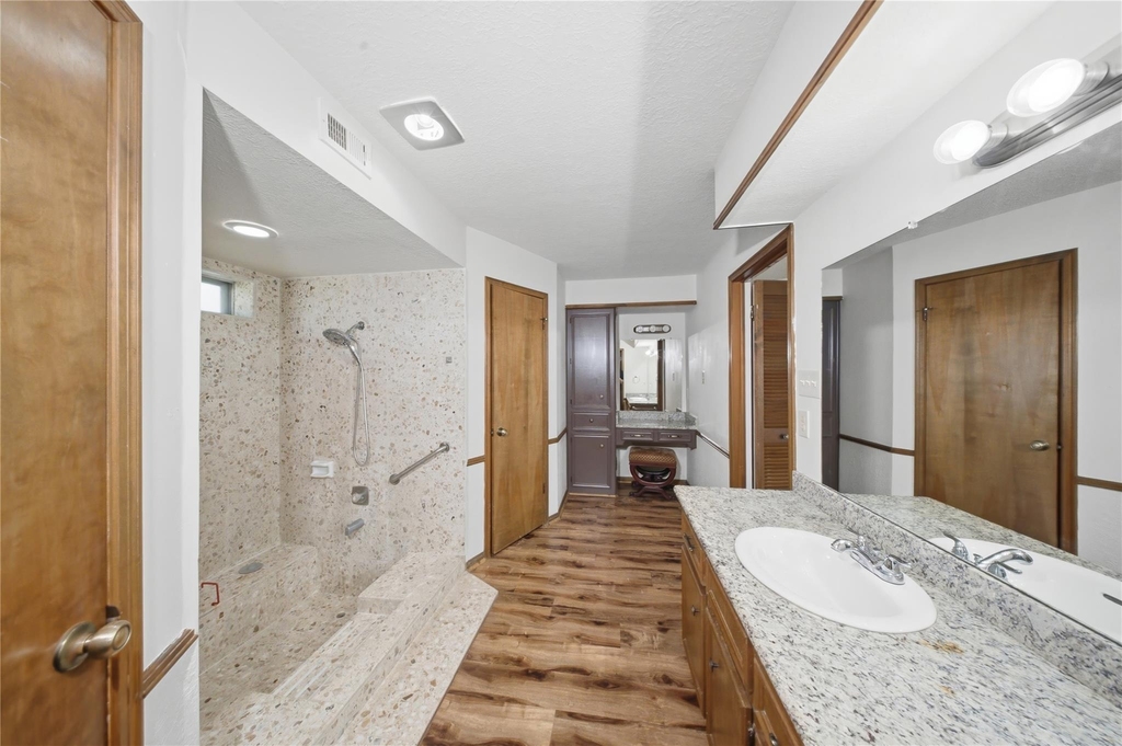 12806 Forest Meadow Drive - Photo 14