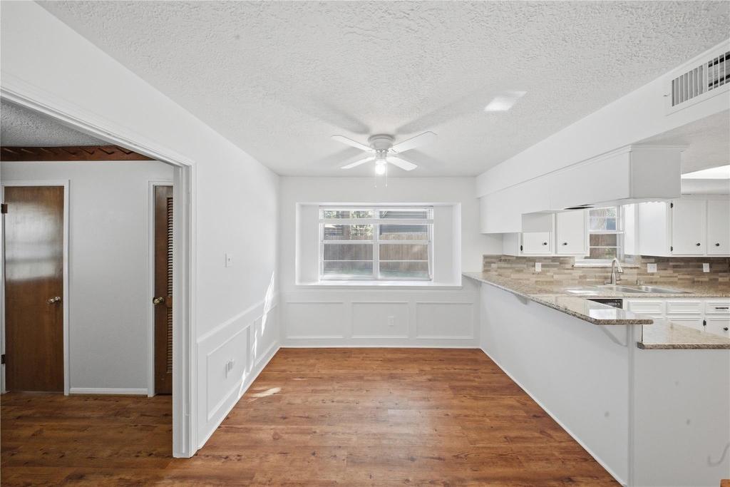 12806 Forest Meadow Drive - Photo 10