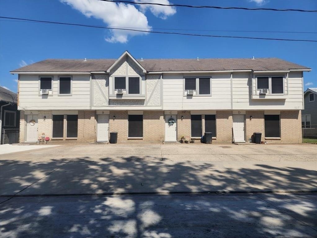 517 5th Street - Photo 0