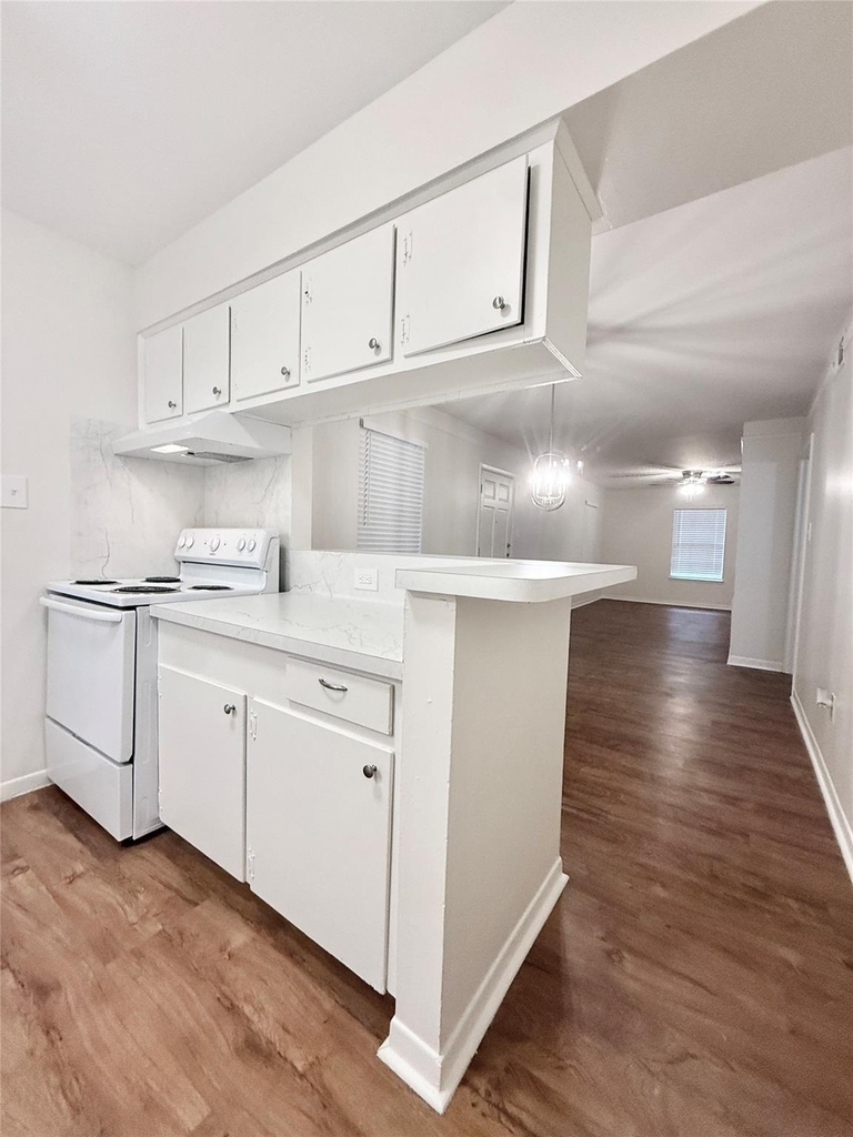 500 Willow Drive - Photo 6