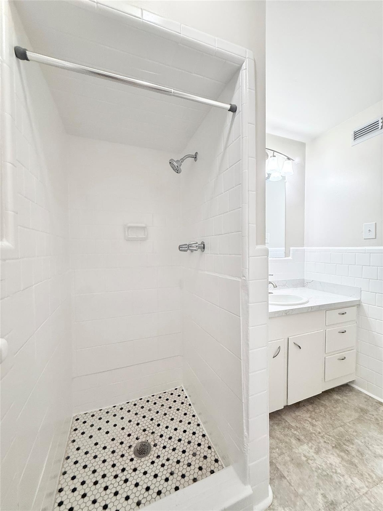 500 Willow Drive - Photo 13