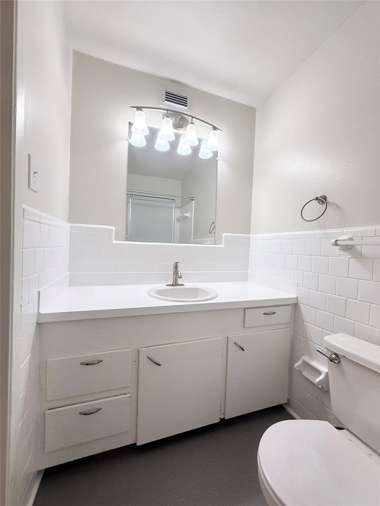 500 Willow Drive - Photo 18