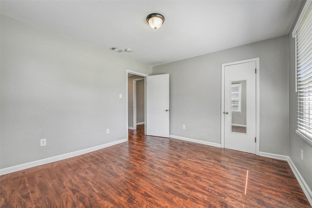4727 Clay Street - Photo 17