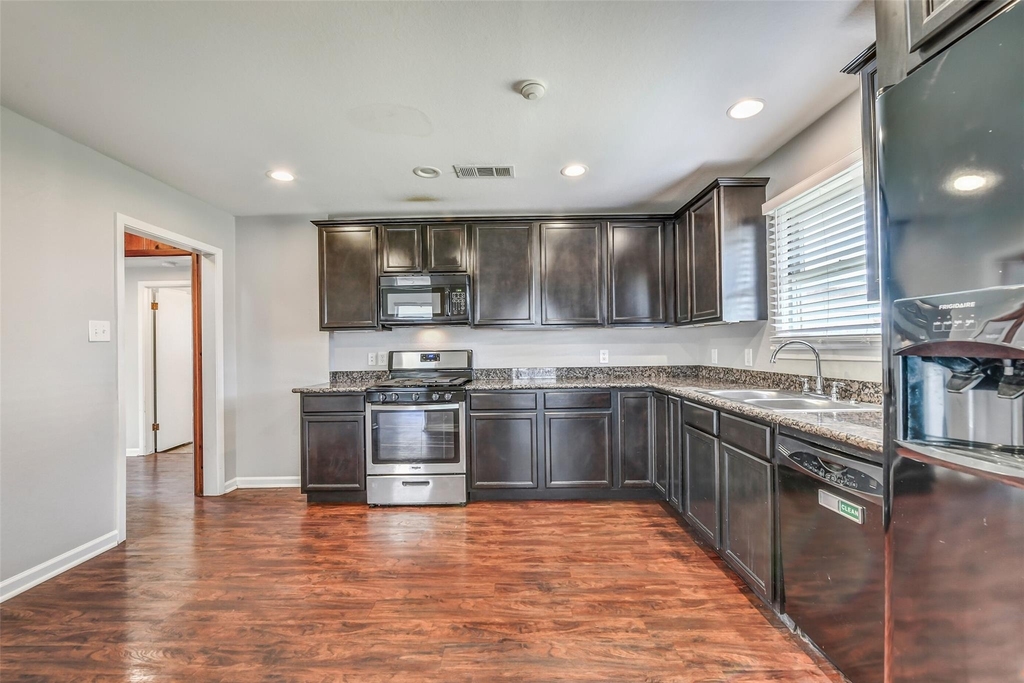 4727 Clay Street - Photo 10