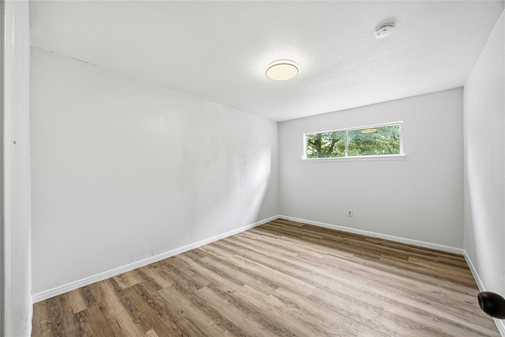 203 Wedgewood Court - Photo 31