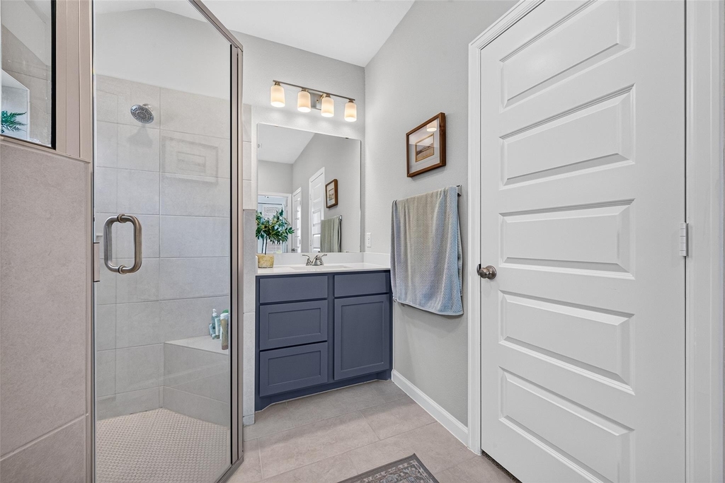 5039 Henry Merrit Street - Photo 31