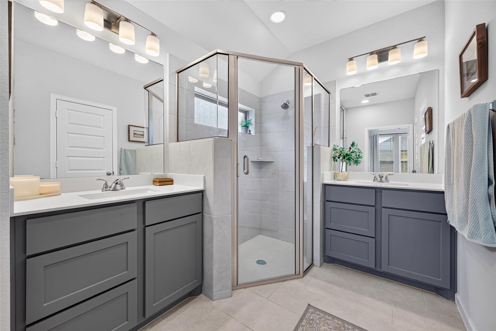 5039 Henry Merrit Street - Photo 30