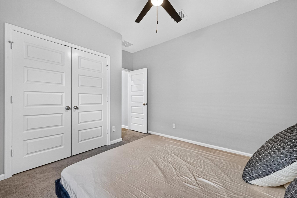 5039 Henry Merrit Street - Photo 22