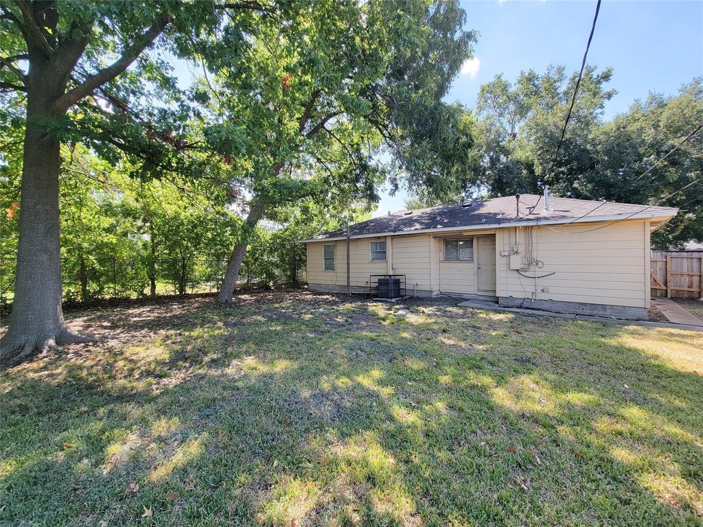 5239 Falvey Street - Photo 16