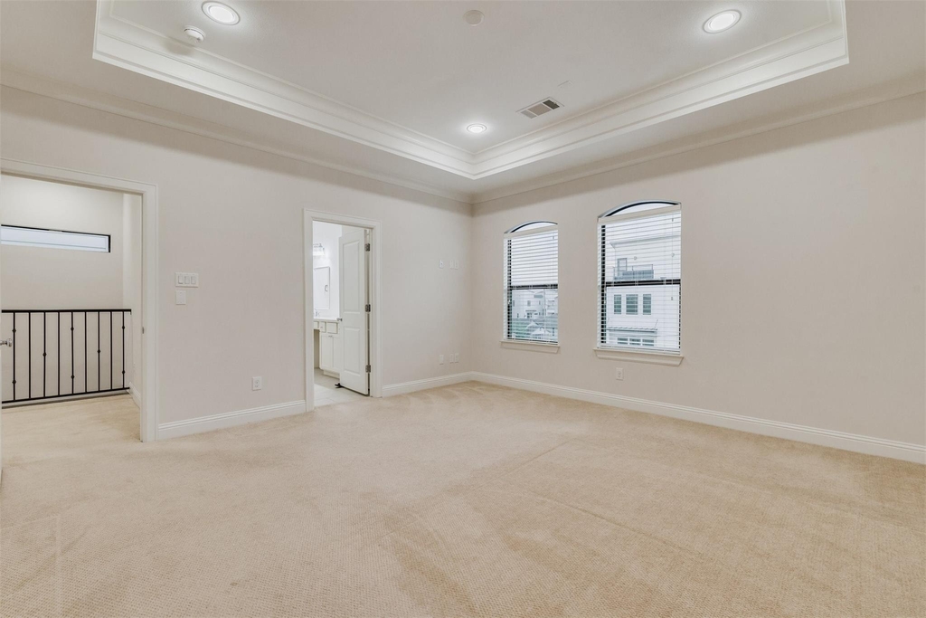 1506 Johnson Street - Photo 11