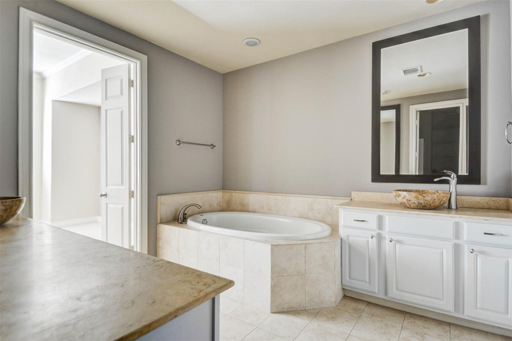 2731 Sherwin Street - Photo 18