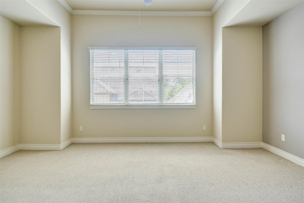 2731 Sherwin Street - Photo 15