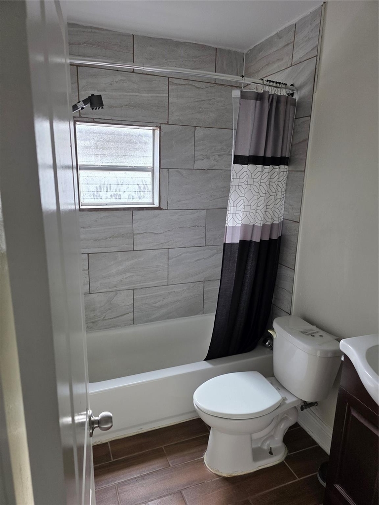 7902 Hudson Street - Photo 6
