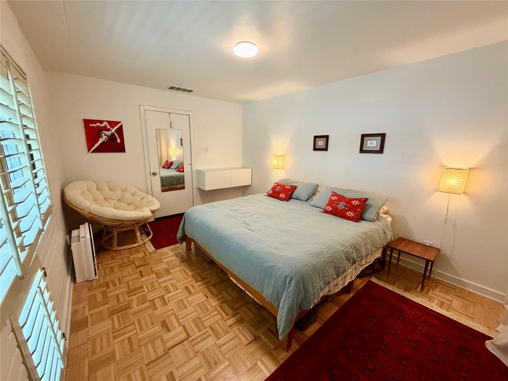 3600 Montrose Boulevard - Photo 14