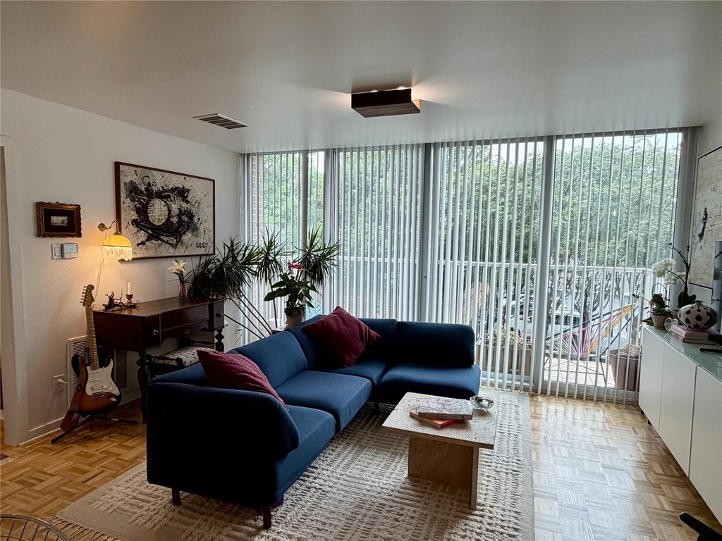 3600 Montrose Boulevard - Photo 6