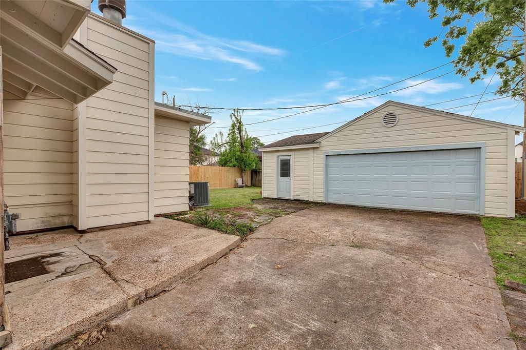 1343 Gardenia Drive - Photo 21