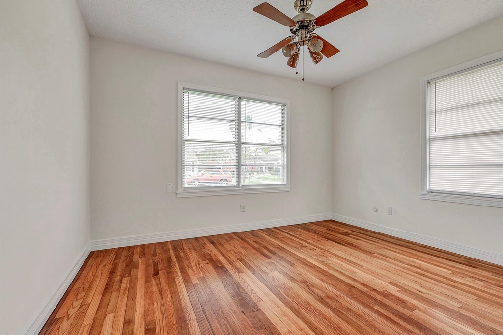1343 Gardenia Drive - Photo 19