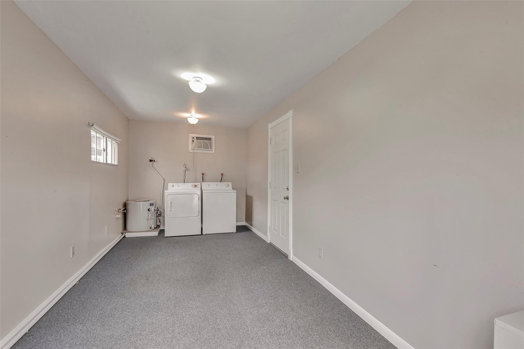 1343 Gardenia Drive - Photo 22