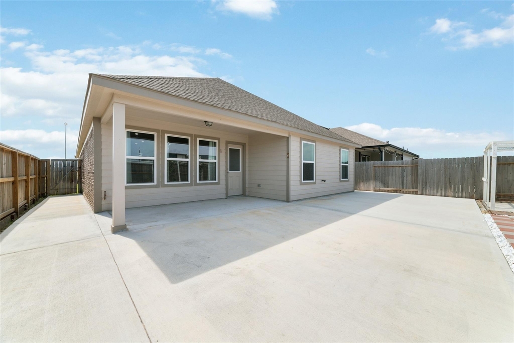 3202 Dawn Redwood Lane - Photo 25