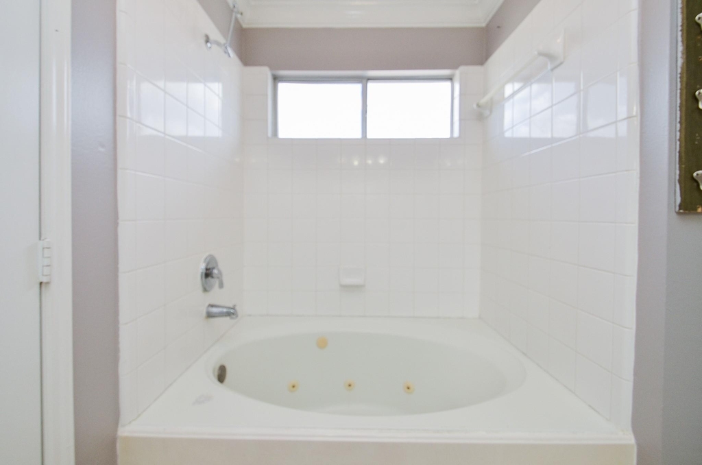 20214 Sandwith Drive - Photo 22