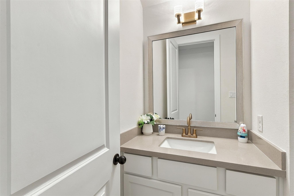 2922 Opal Ivory Way - Photo 32