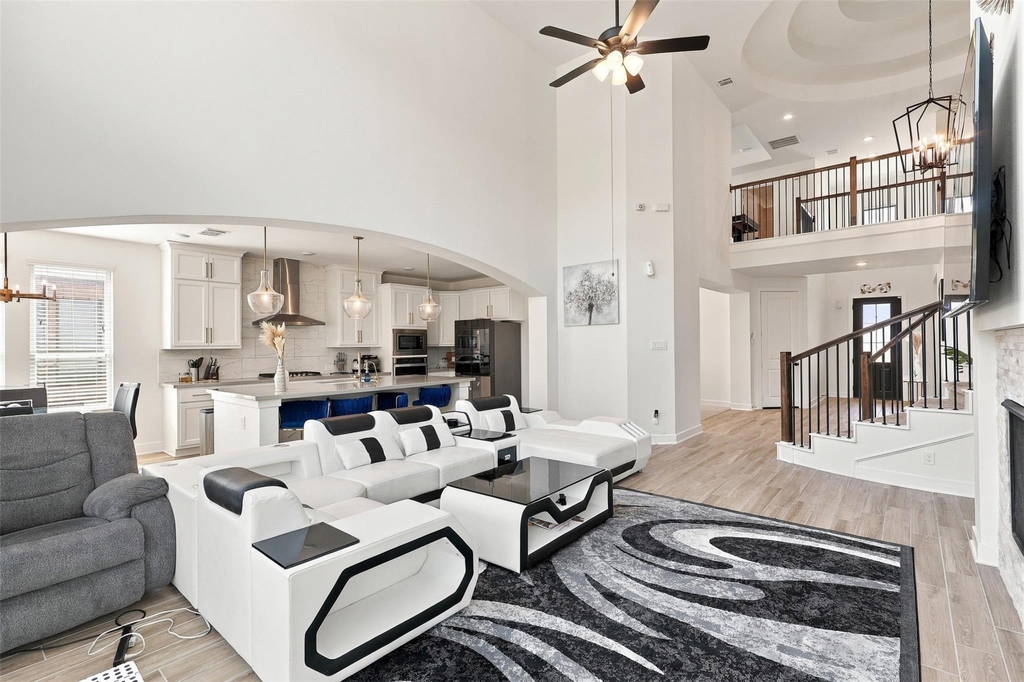 2922 Opal Ivory Way - Photo 5