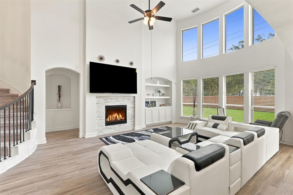 2922 Opal Ivory Way - Photo 6