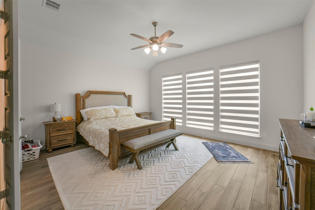 1910 Longcroft Lane - Photo 24