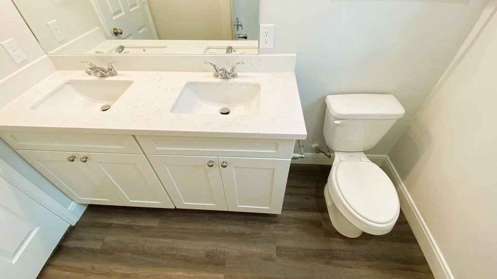 8237 Locksley Road - Photo 14