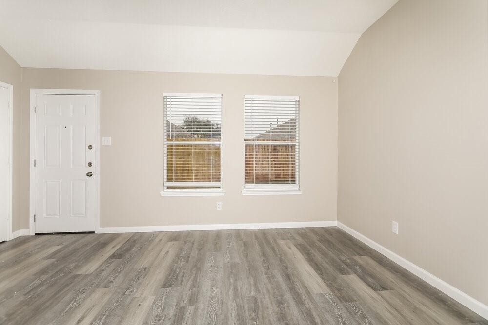 12254 Lavon Drive - Photo 4