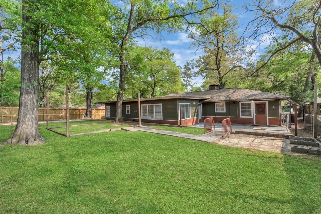 602 Everett Street - Photo 40
