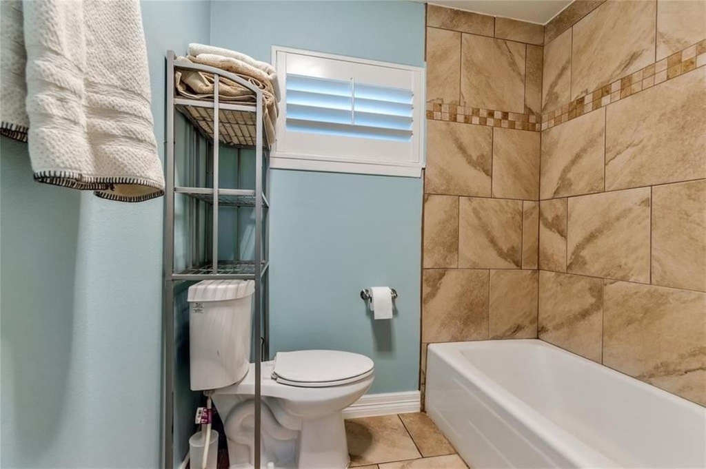 5610 Duxbury Street - Photo 17